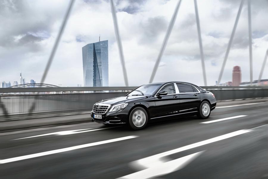  Mercedes-Maybach S600 Guard 2016 года  (фото 7 из 13)
